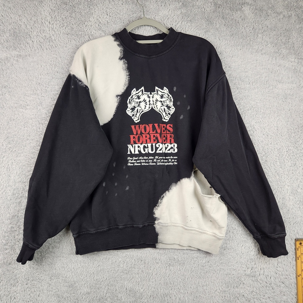 Darc Sport Sweatshirt Mens Medium Multicolor Wolves Forever NFGU 2023 Graphic